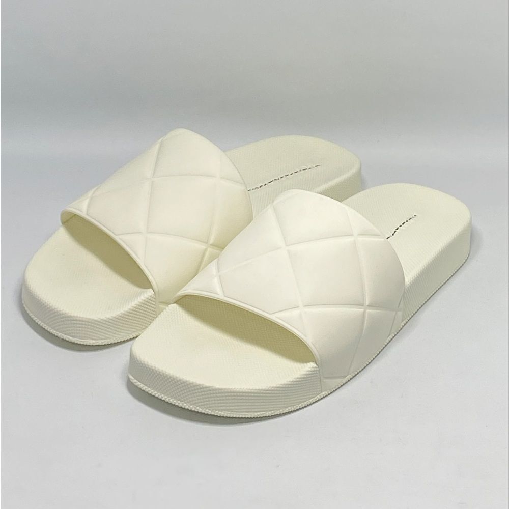 Bottega Veneta Quilted Rubber Pool Slides size 41